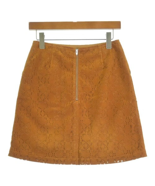 Ray Beams กระโปรงสั้น