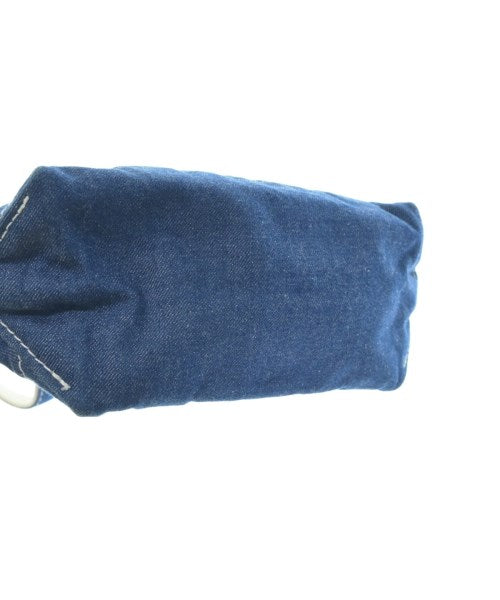 BLUE BLUE กระเป๋าถือขนาดใหญ่