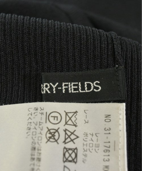 STRAWBERRY Fields เสื้อกันหนาว