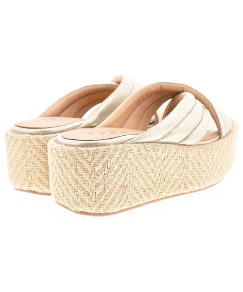 NO NAME รองเท้าแตะ