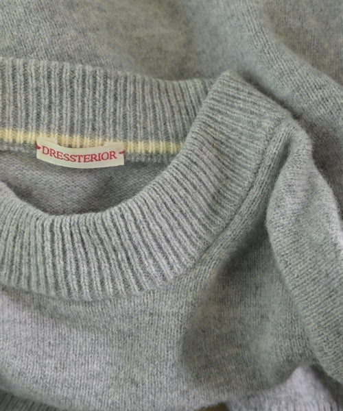 DRESSTERIOR เสื้อกันหนาว
