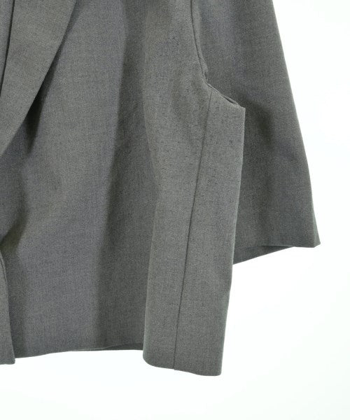 DRESSTERIOR อื่น