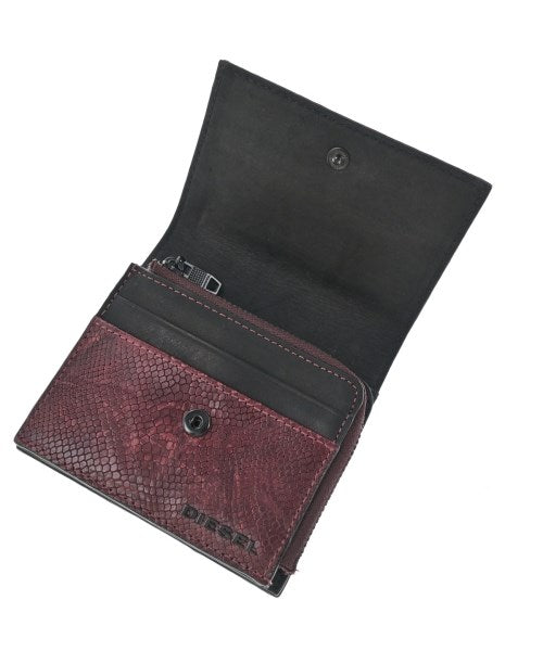 DIESEL กระเป๋าสตางค์/กระเป๋าใส่เหรียญ