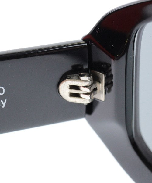 DIESEL แว่นกันแดด