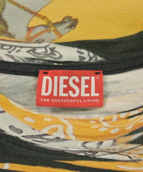 DIESEL เสื้อยืด/เสื้อท็อปส์