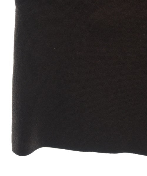 Rouge vif ชุดเดรส