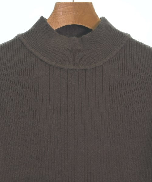 ROSE BUD เสื้อกันหนาว