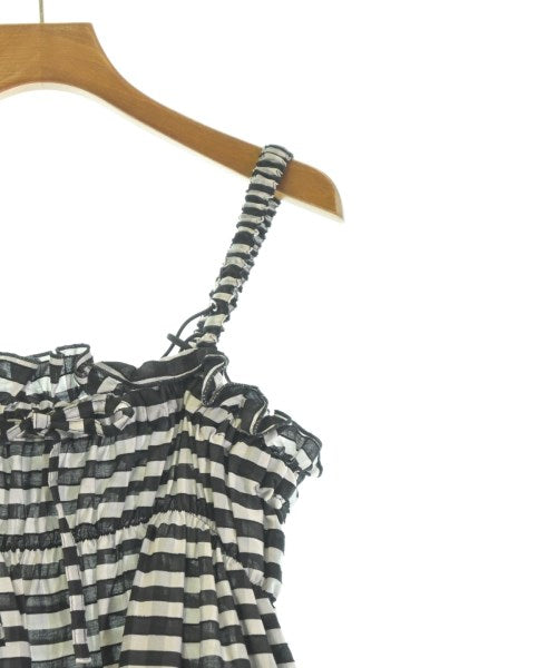 ROSE BUD ชุดเดรส