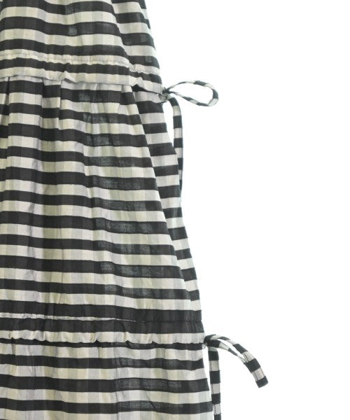 ROSE BUD ชุดเดรส