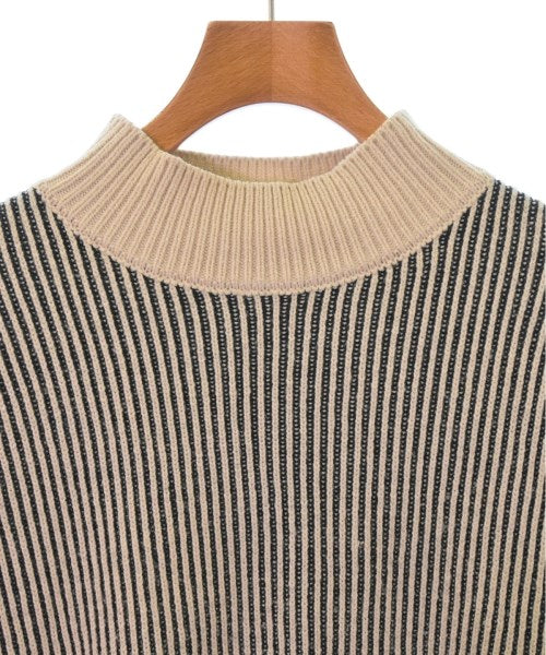 LOWRYS FARM เสื้อกันหนาว