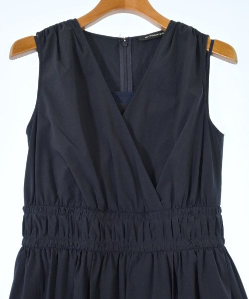 M-PREMIER ชุดเดรส