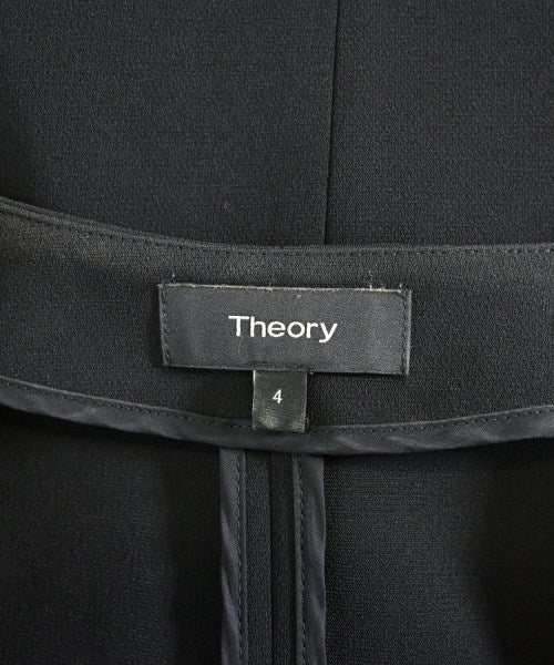 Theory แจ็คเก็ตไม่มีปก