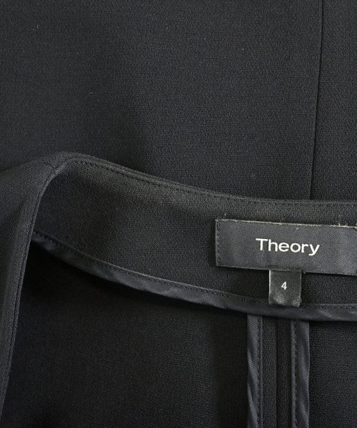 Theory แจ็คเก็ตไม่มีปก