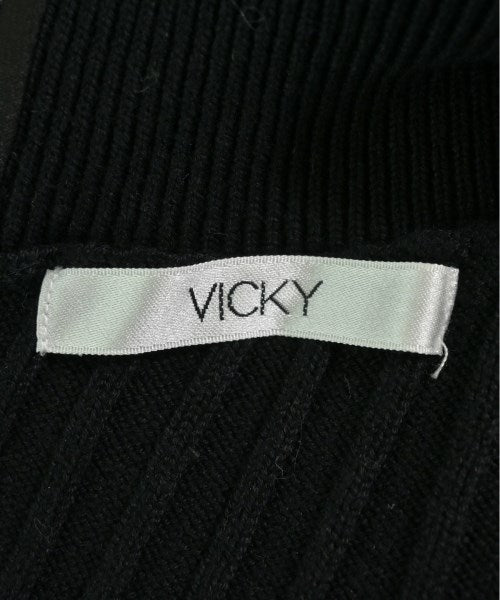 VICKY เสื้อกันหนาว