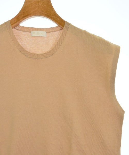 Ballsey เสื้อแขนกุด