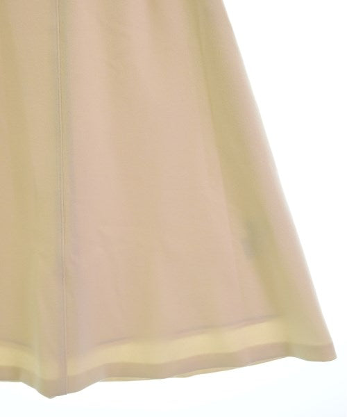 COUP DE CHANCE กระโปรงยาวถึงเข่า