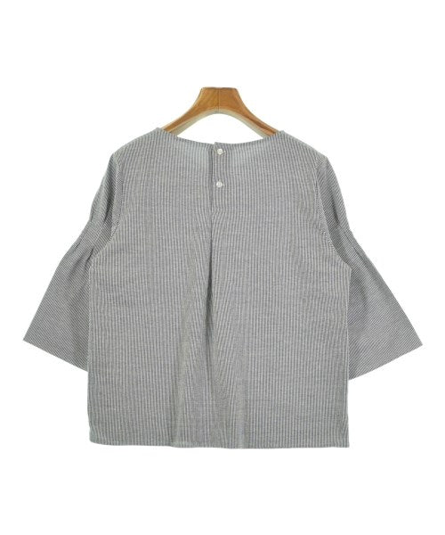 HUMAN WOMAN เสื้อสตรี