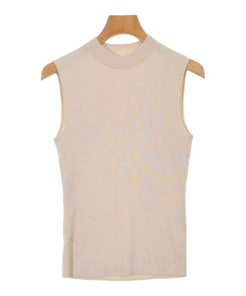 ANAYI เสื้อแขนกุด