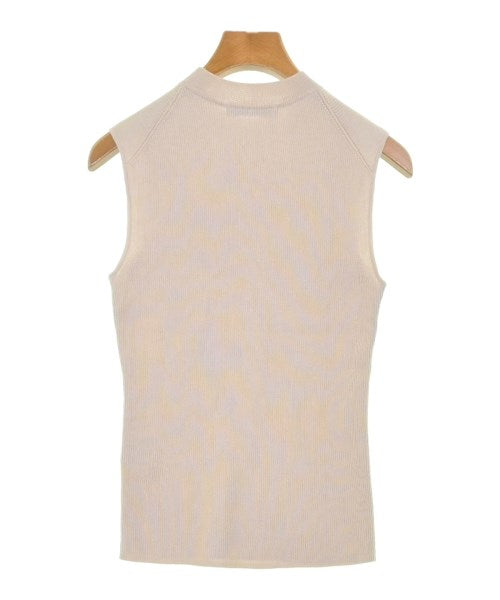 ANAYI เสื้อแขนกุด