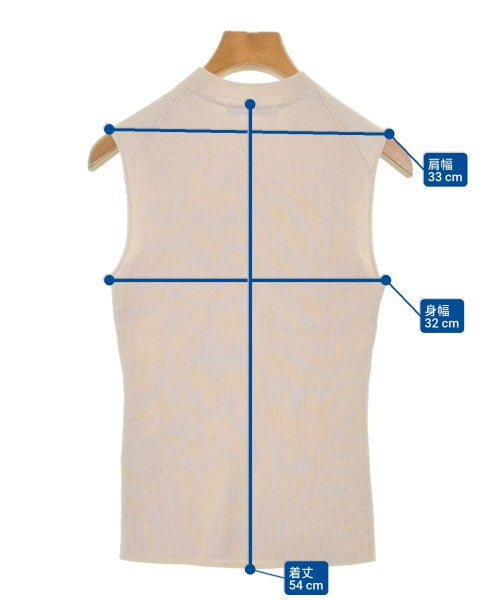 ANAYI เสื้อแขนกุด