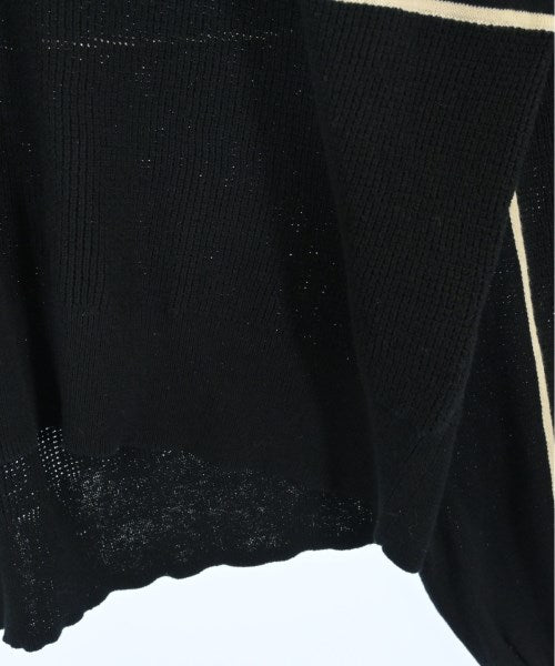 blanc basque เสื้อกันหนาว