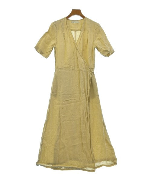 nano UNIVERSE ชุดเดรส