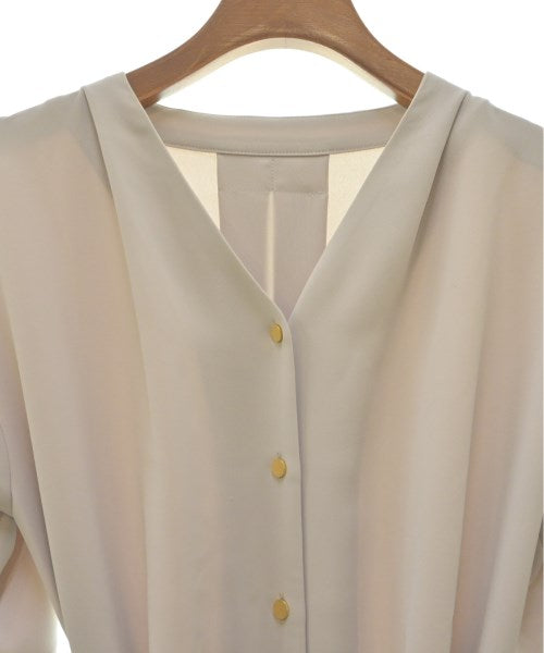 nano UNIVERSE เดรสที่เป็นเสื้อเชิ้ตตัวยาว