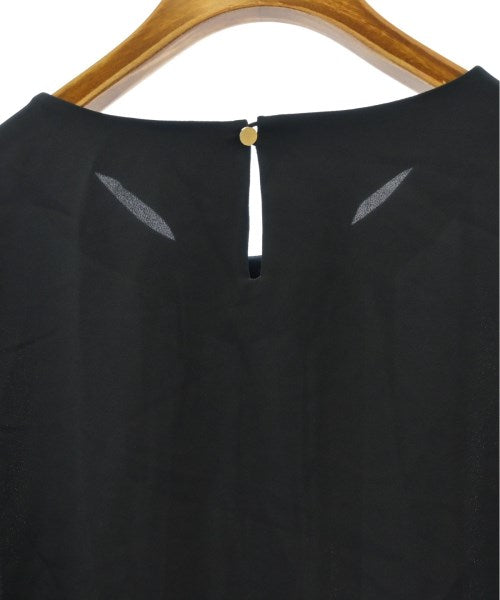 INDIVI เสื้อสตรี