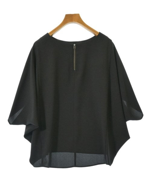 INDIVI เสื้อสตรี