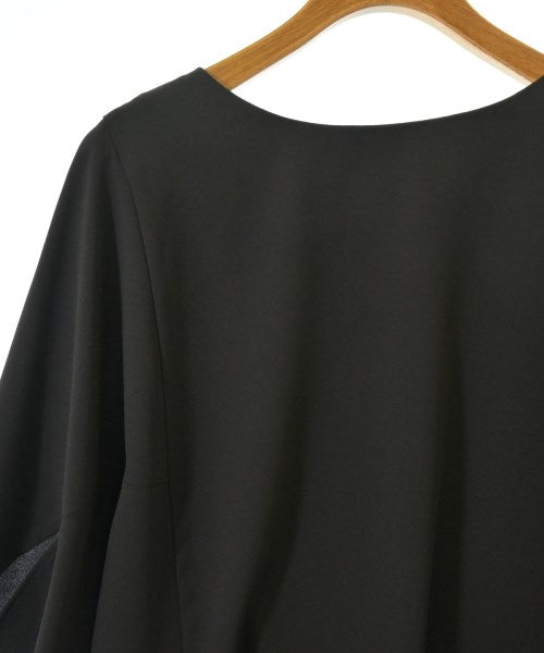 INDIVI เสื้อสตรี