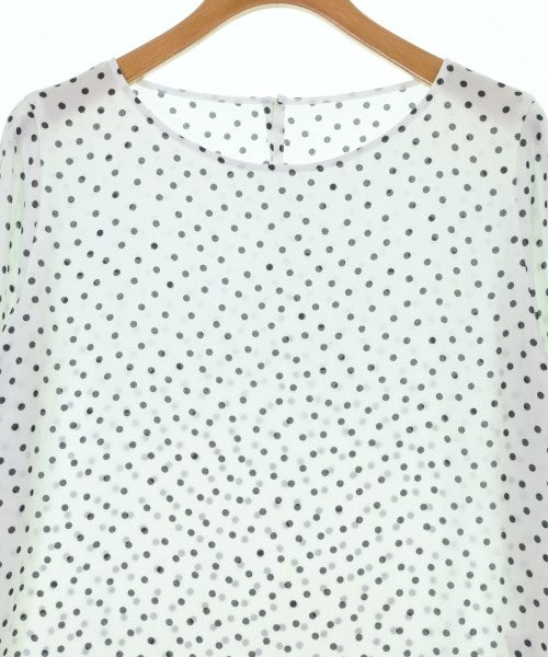 INDIVI เสื้อสตรี