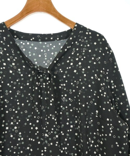 INDIVI เสื้อสตรี