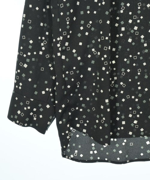 INDIVI เสื้อสตรี