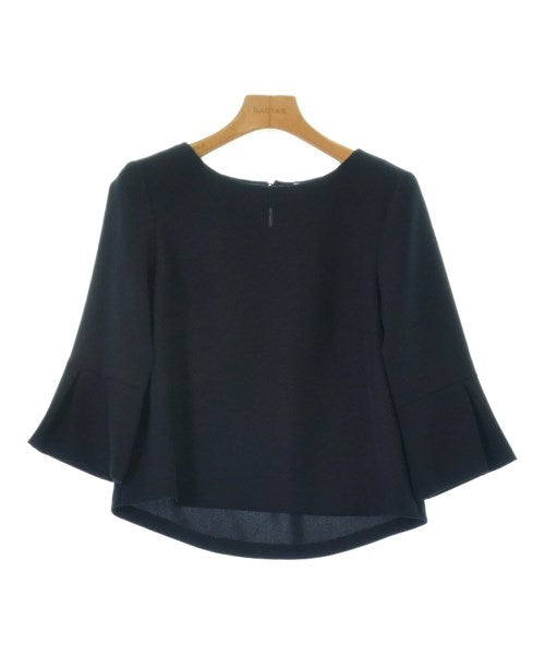 UNTITLED เสื้อสตรี