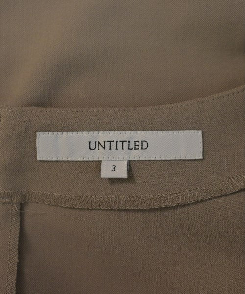 UNTITLED เสื้อสตรี