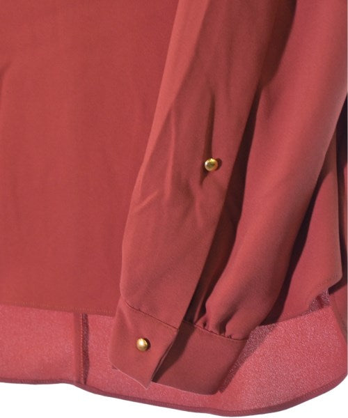 UNTITLED เสื้อสตรี