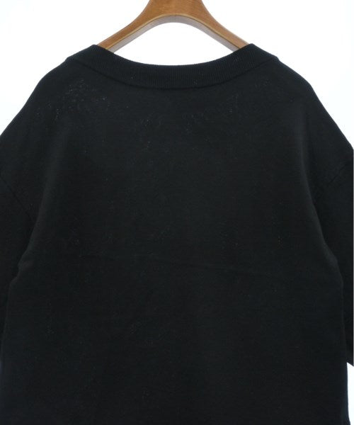 UNTITLED เสื้อกันหนาว