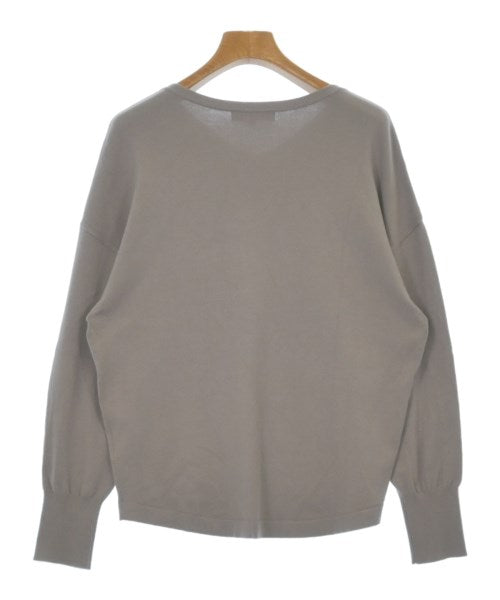 UNTITLED เสื้อกันหนาว