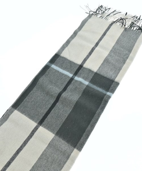 UNTITLED ผ้าพันคอกันหนาว