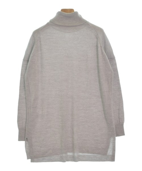 UNTITLED เสื้อกันหนาว