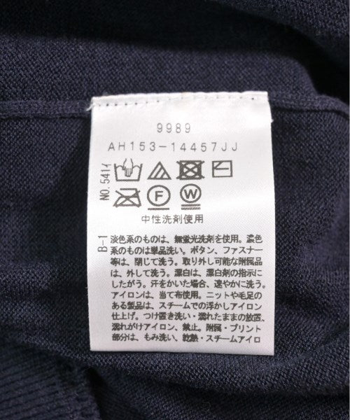 UNTITLED เสื้อกันหนาว