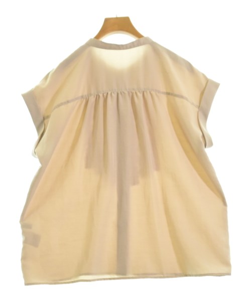 UNTITLED เสื้อสตรี