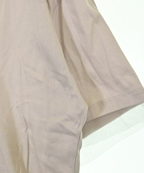 UNTITLED เสื้อยืด/เสื้อท็อปส์