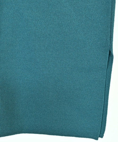 UNTITLED เสื้อกันหนาว