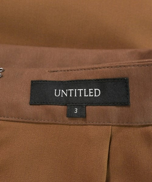 UNTITLED กระโปรงยาวถึงเข่า