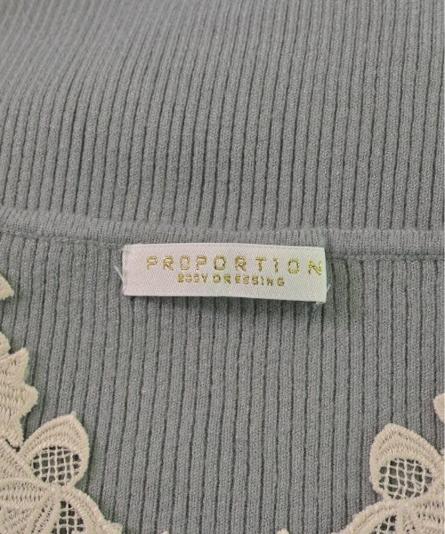 PROPORTION BODY DRESSING เสื้อกันหนาว