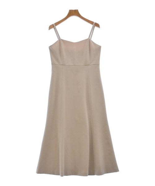 PROPORTION BODY DRESSING ชุดเดรส