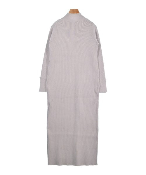 PROPORTION BODY DRESSING ชุดเดรส