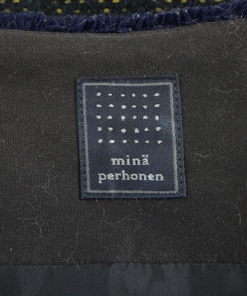 mina perhonen กระโปรงยาวถึงเข่า