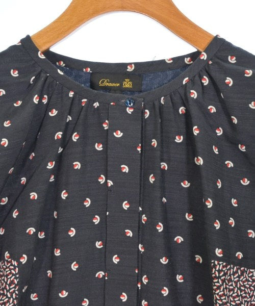 Drawer เสื้อสตรี
